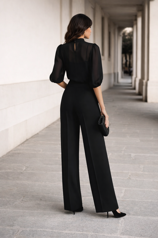 Valentina | Conjunto de Tres Piezas Compuesto por una Camisola Transparente y Pantalones de Pierna Ancha.