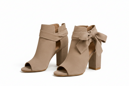BACALAR — Botines de tacón con moño decorativo