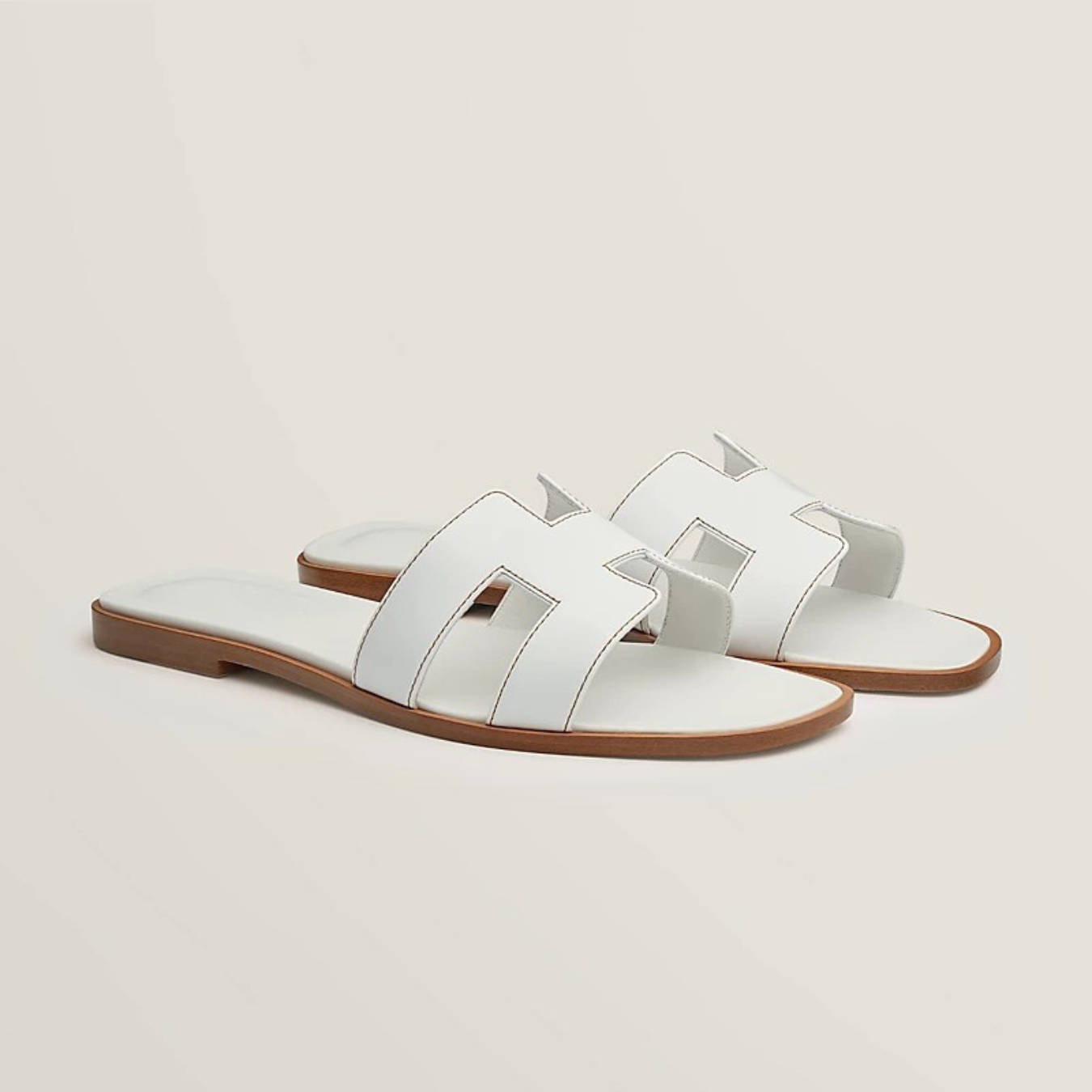 Sandalias planas estilo artesanal