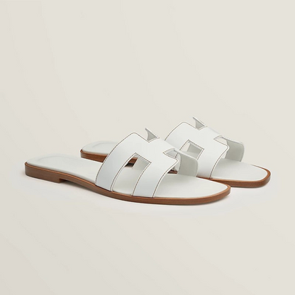 Sandalias planas estilo artesanal