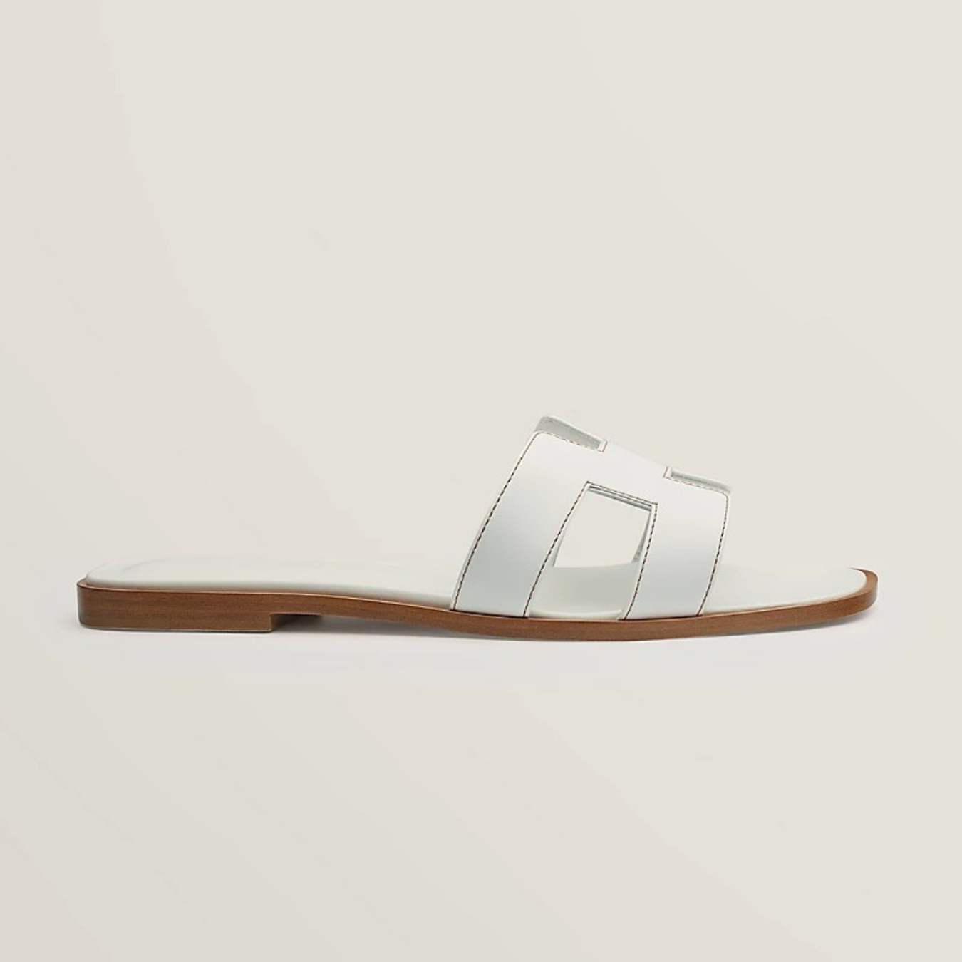 Sandalias planas estilo artesanal