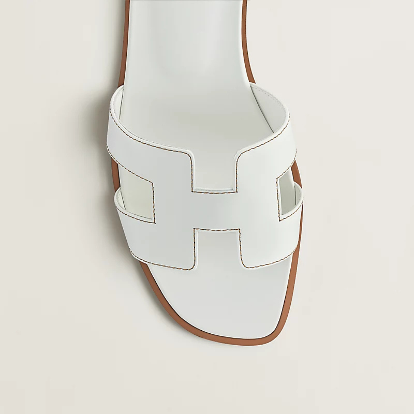 Sandalias planas estilo artesanal