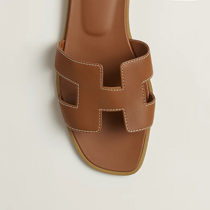 Sandalias planas estilo artesanal