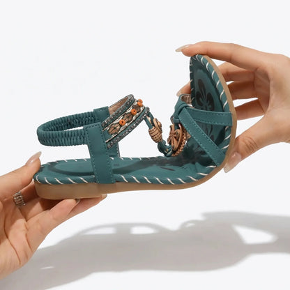 Sandalias con detalles artesanales