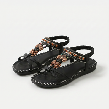 Sandalias con detalles artesanales