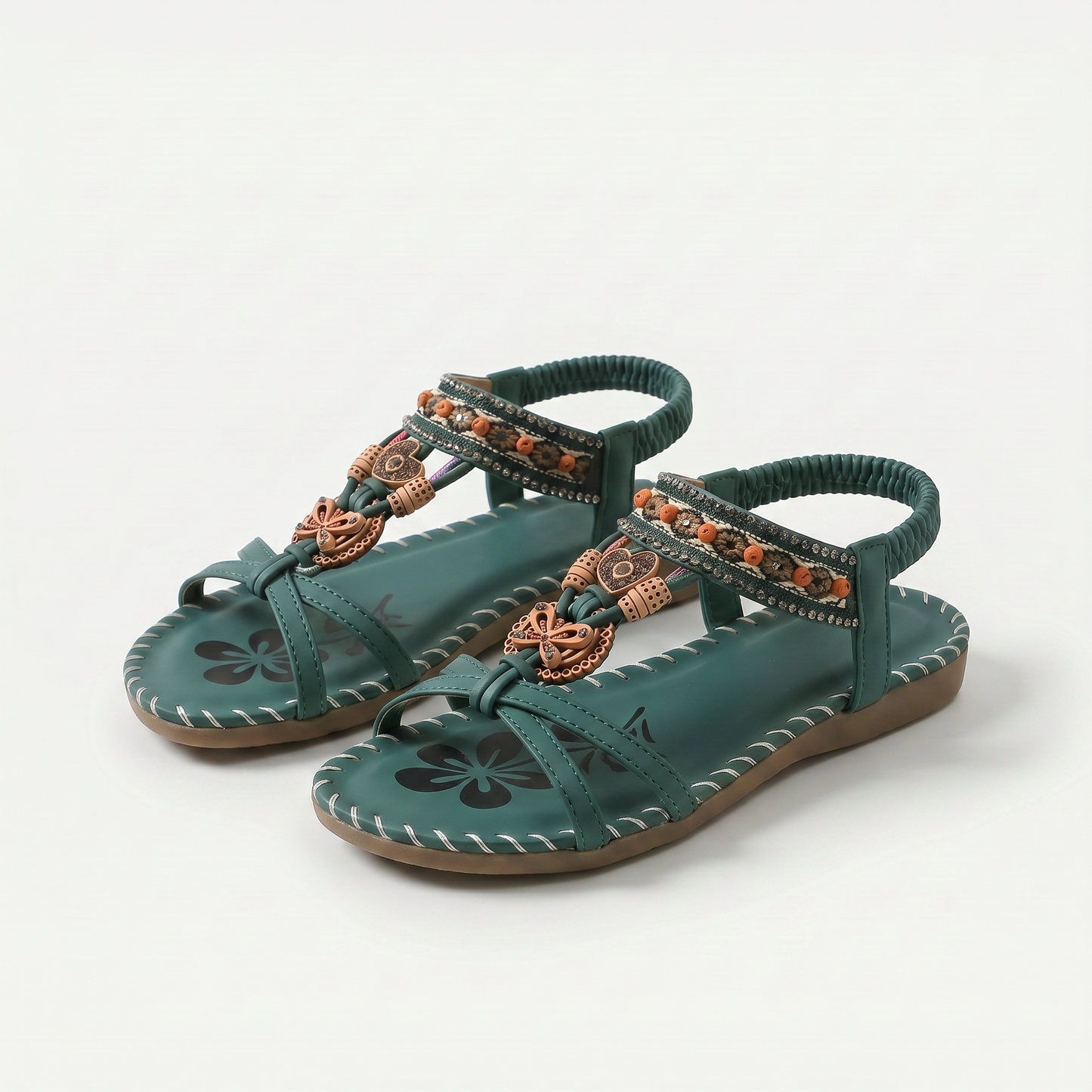 Sandalias con detalles artesanales